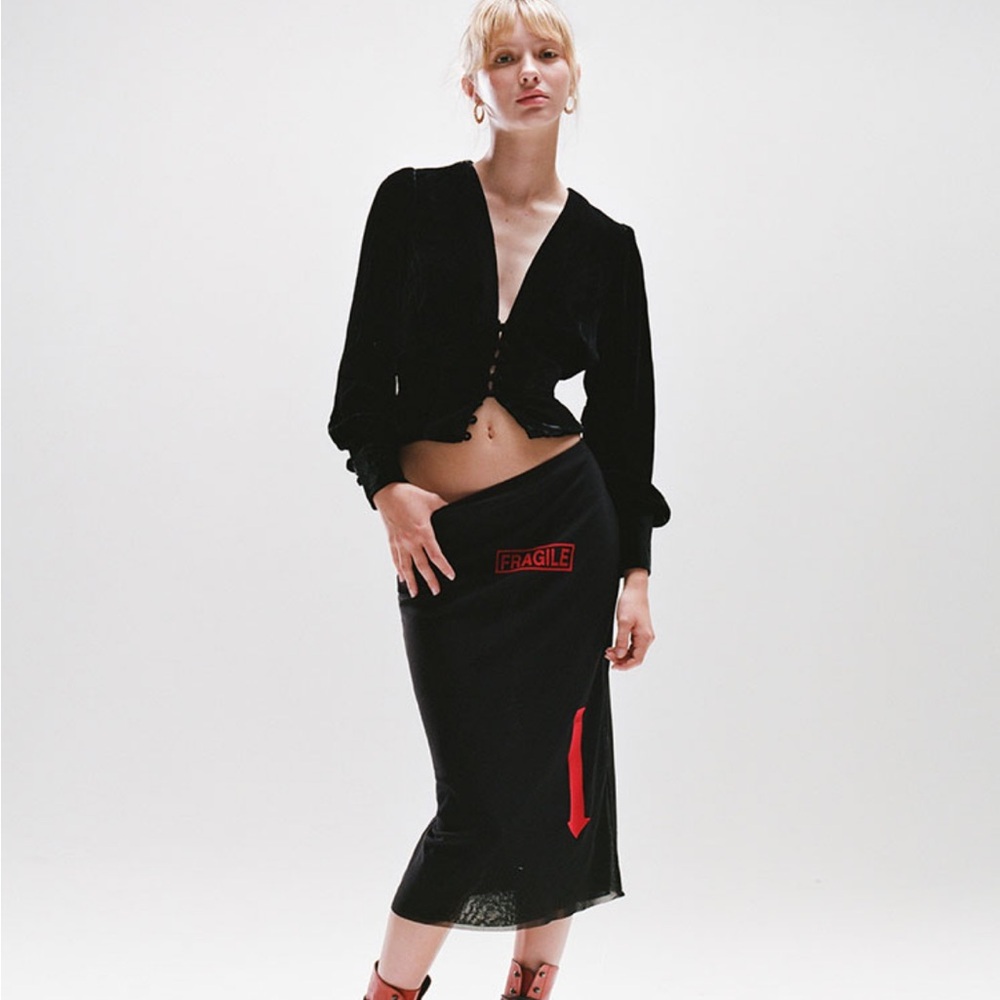 Realisation Par Kaia top in black velvet